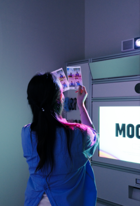 MOODIT